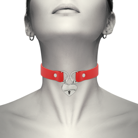 COQUETTE CHIC DESIRE COLLAR CUERO VEGANO ROJO ACCESORIO CORAZON CON LLAVE